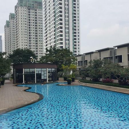Апартаменты Sudirman Thamrin 87M Pool View Джакарта Экстерьер фото